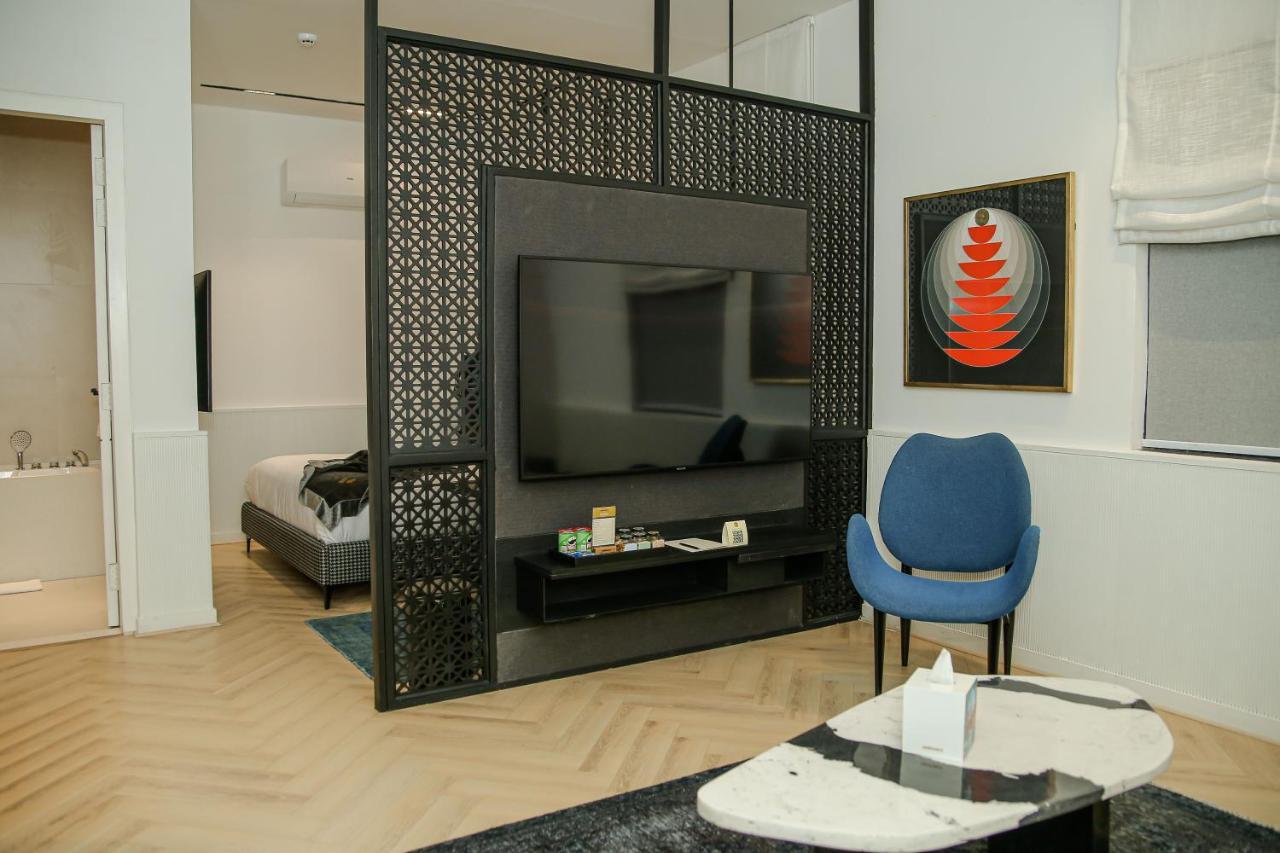 Ambiance Boutique Art Hotel לאהור מראה חיצוני תמונה